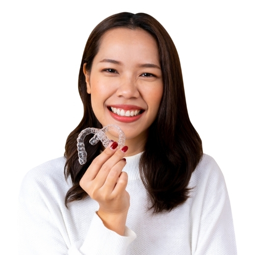 Maintain Your Invisalign Clear Aligners in Airdrie AB